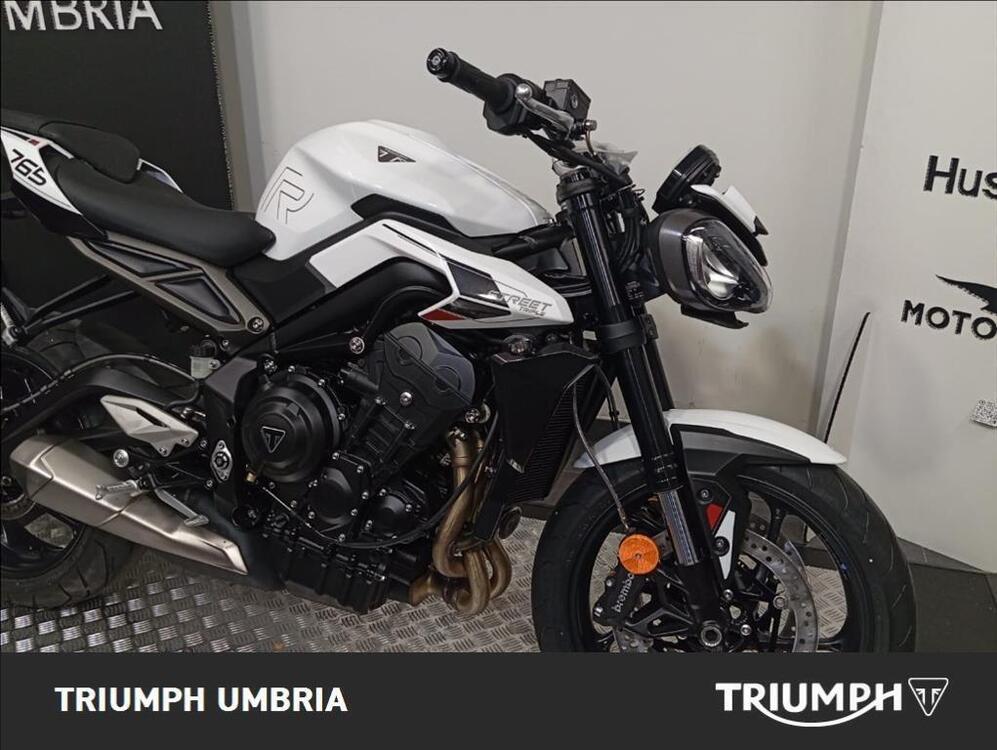 Triumph Street Triple R (2020 - 23) (2)