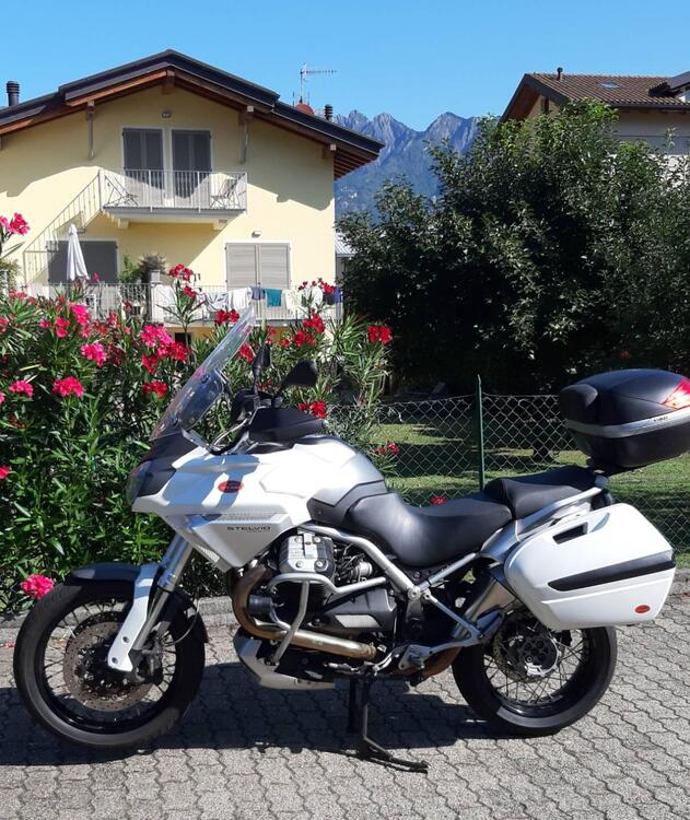 Moto Guzzi Stelvio 1200 4V (2008 - 10)