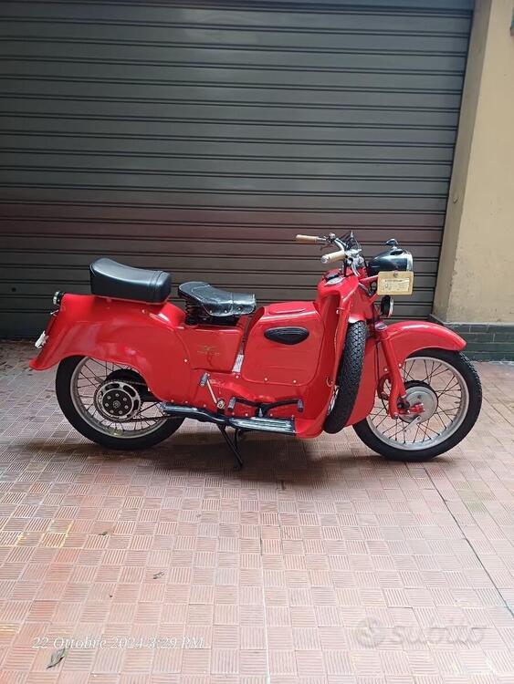 Moto Guzzi Galletto 175