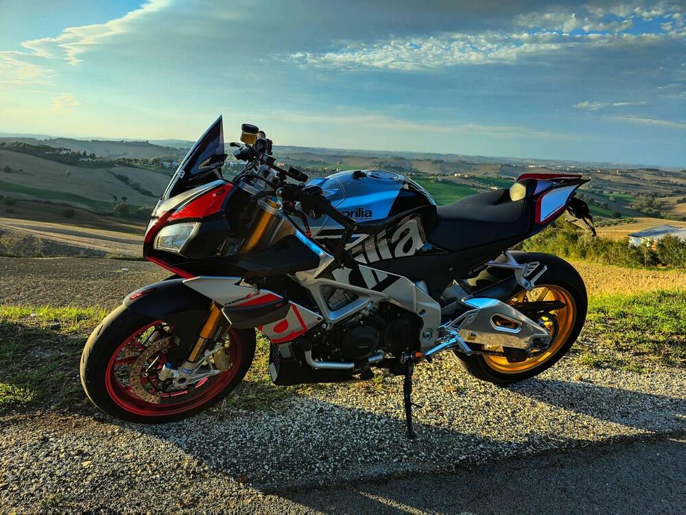 Aprilia Tuono 1100 V4 Factory (2015 - 17)