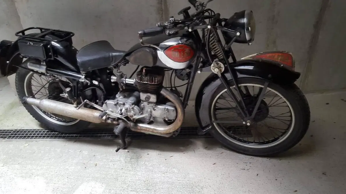 Gilera 500 LE civile (3)