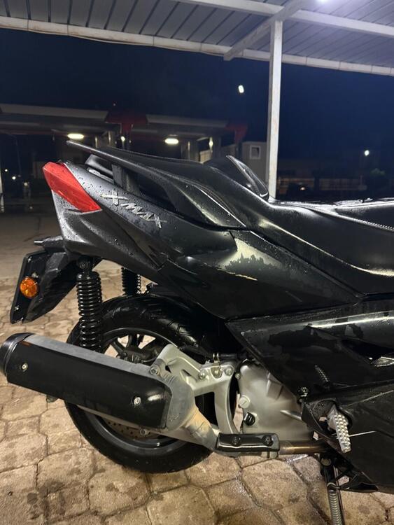 Yamaha X-Max 125 Iron Max (2019 - 20) (4)