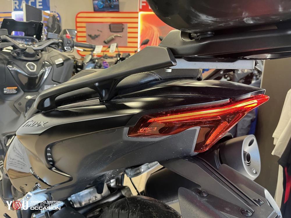 Yamaha T-Max 560 Tech Max (2022 - 24) (4)