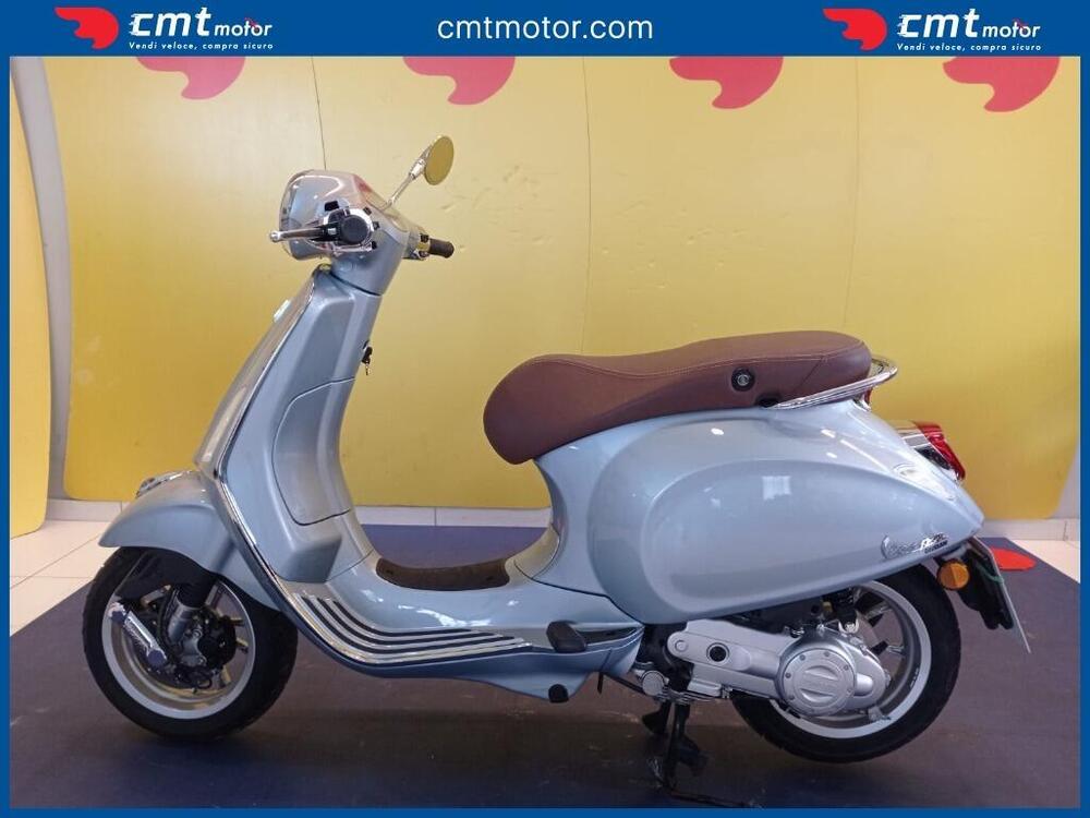 Vespa Sprint 50 Racing Sixties (2020)