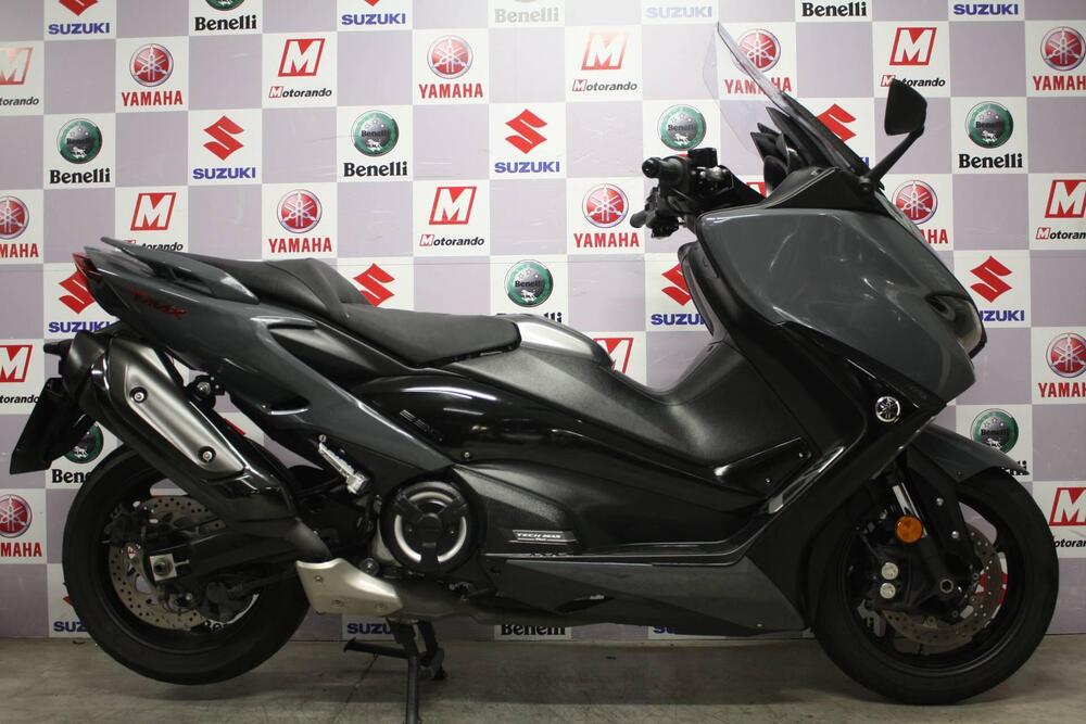 Yamaha T-Max 560 Tech Max (2021)