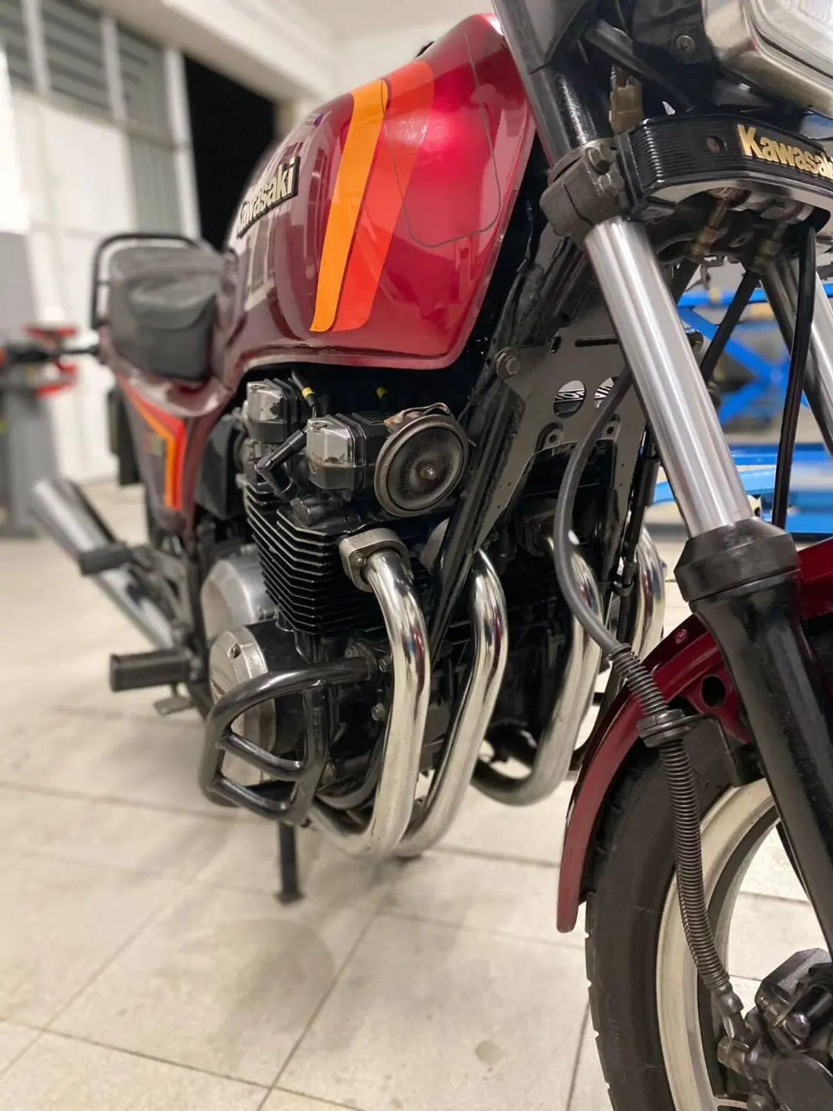 Kawasaki Z 550 F (6)