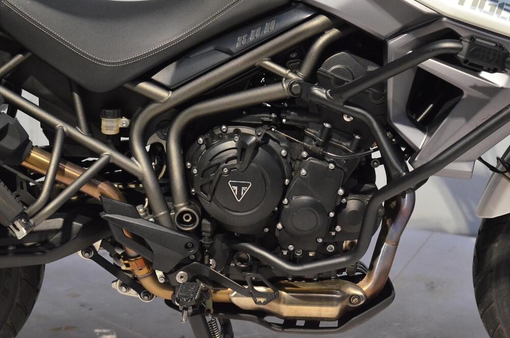 Triumph Tiger 800 XRx (2015 - 17) (3)