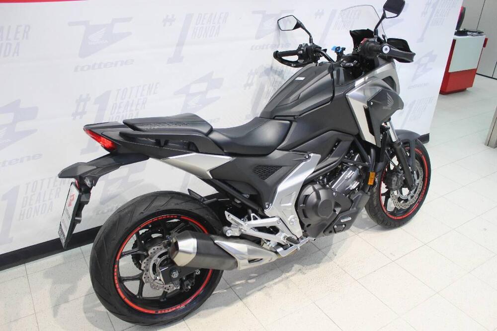 Honda NC 750 X DCT (2021 - 24) (2)