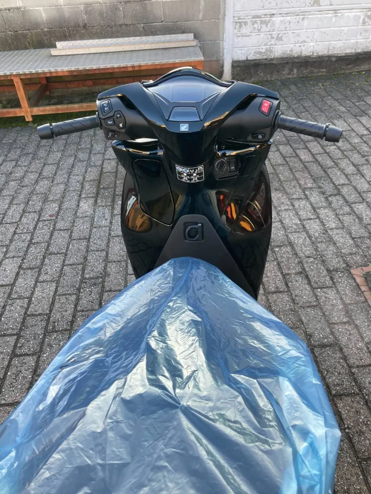 Honda SH 350i GT (2025 - 26) (5)