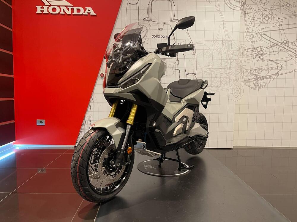 Honda X-ADV 750 (2025) (5)