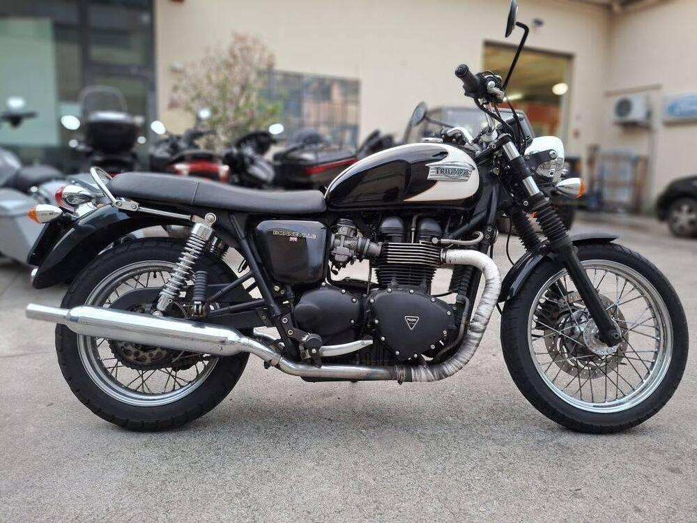 Triumph Bonneville (2007 - 16)