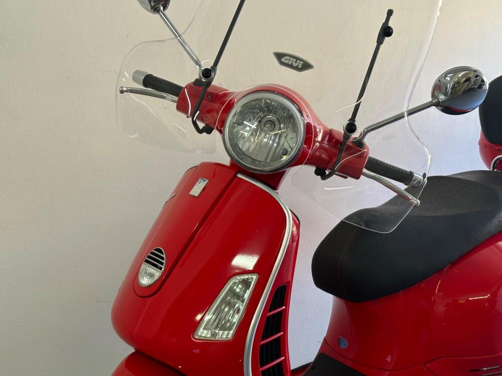 Vespa GTS 250 i.e. (2)