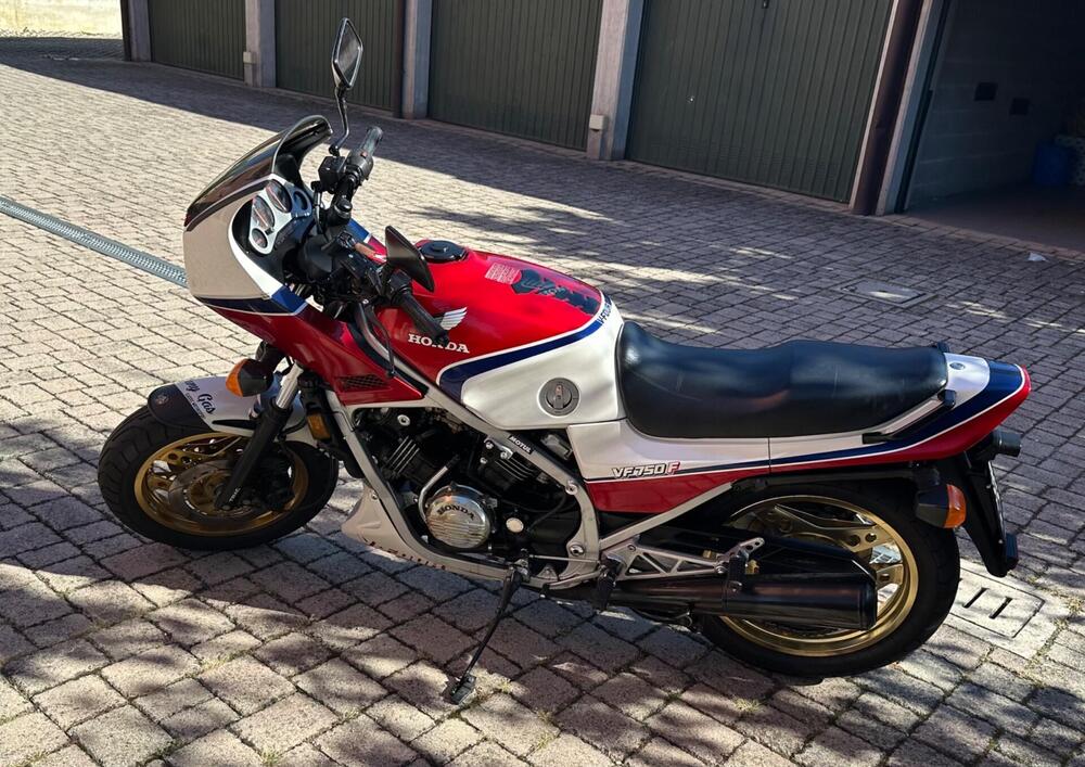 Honda FV750 (2)