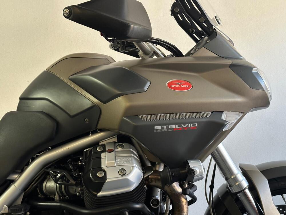 Moto Guzzi Stelvio 1200 NTX (2009 - 10) (3)