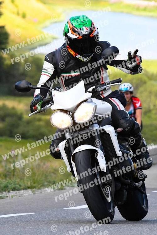 Triumph Street Triple R (2013 - 14) (3)