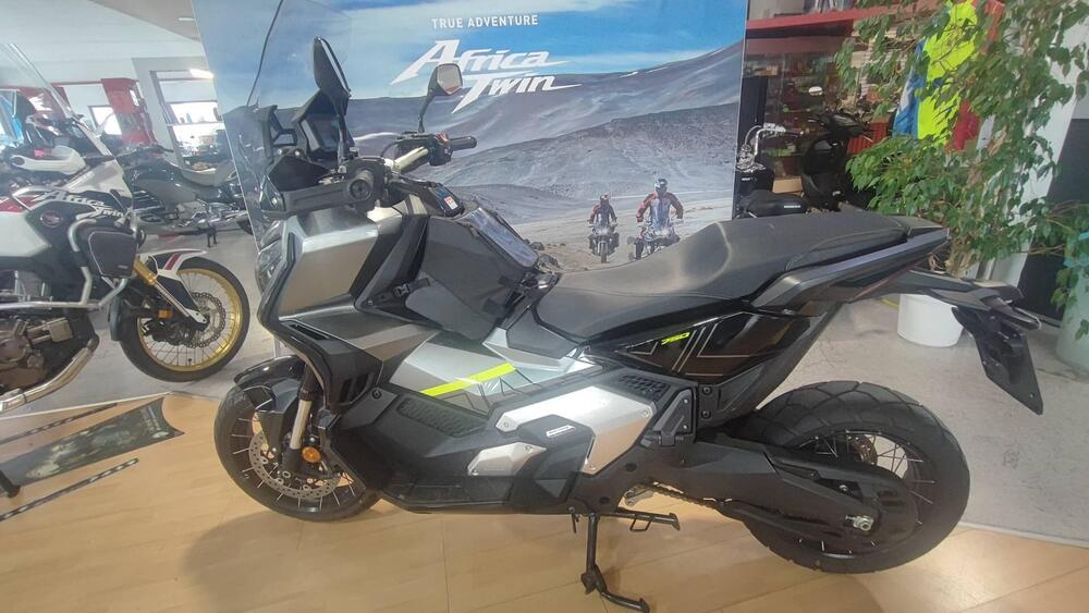 Honda X-ADV 750 DCT (2021 - 24) (3)