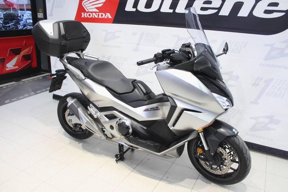 Honda Forza 750 DCT (2021 - 24) (3)