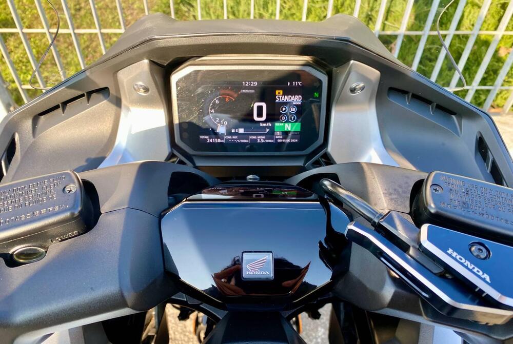 Honda Forza 750 DCT (2021 - 24) (3)