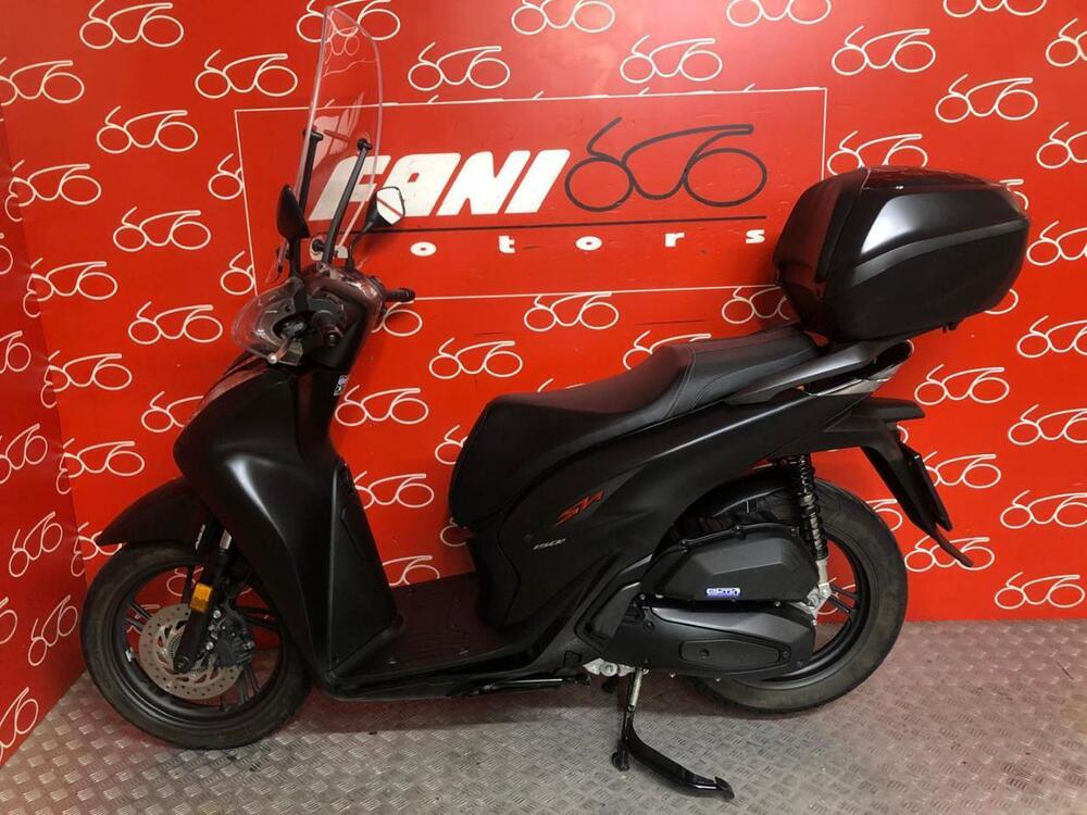 Honda SH 150i (2020 - 24) (3)