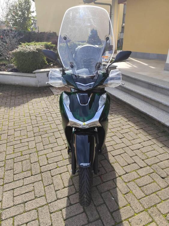 Honda SH 150i Vetro (2024) (2)