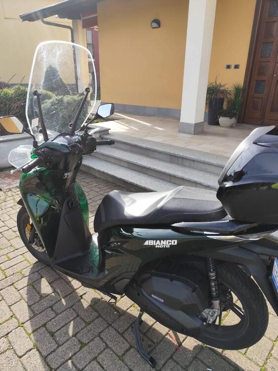 Honda SH 150i Vetro (2024) (3)