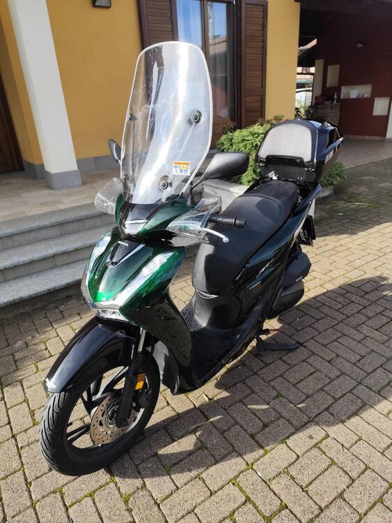 Honda SH 150i Vetro (2024) (4)