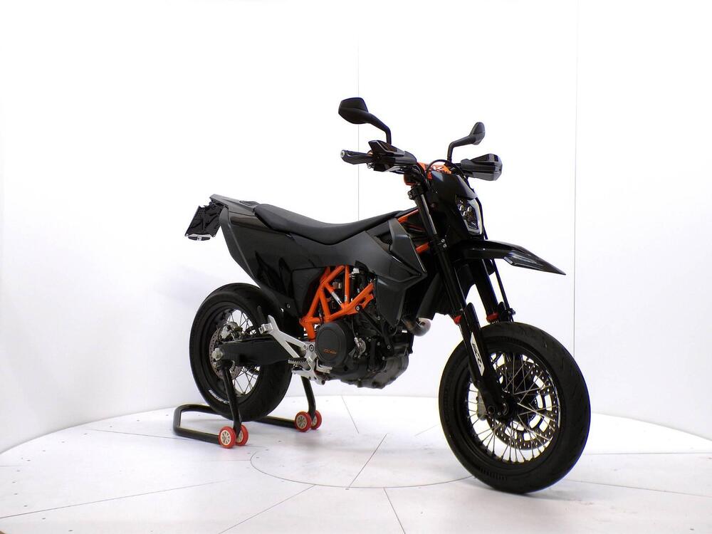 KTM 690 SMC R (2021 - 22) (4)