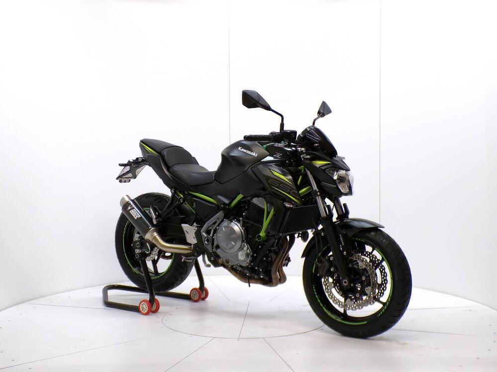 Kawasaki Z 650 (2017 - 19) (2)