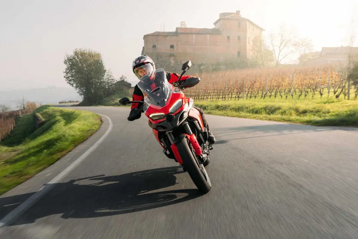 Ducati Multistrada V2 2025: tutta nuova e più leggera di 18 kg [VIDEO] (8)