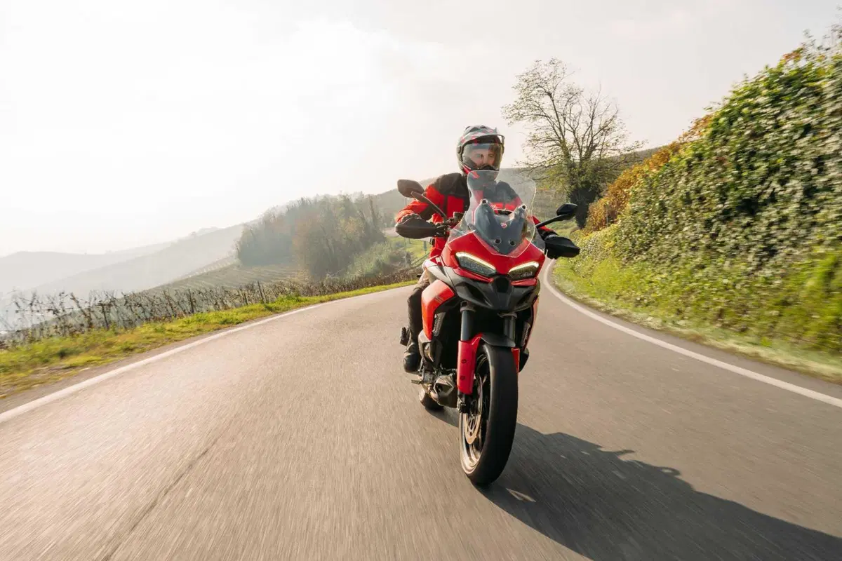 Ducati Multistrada V2 2025: tutta nuova e più leggera di 18 kg [VIDEO] (9)