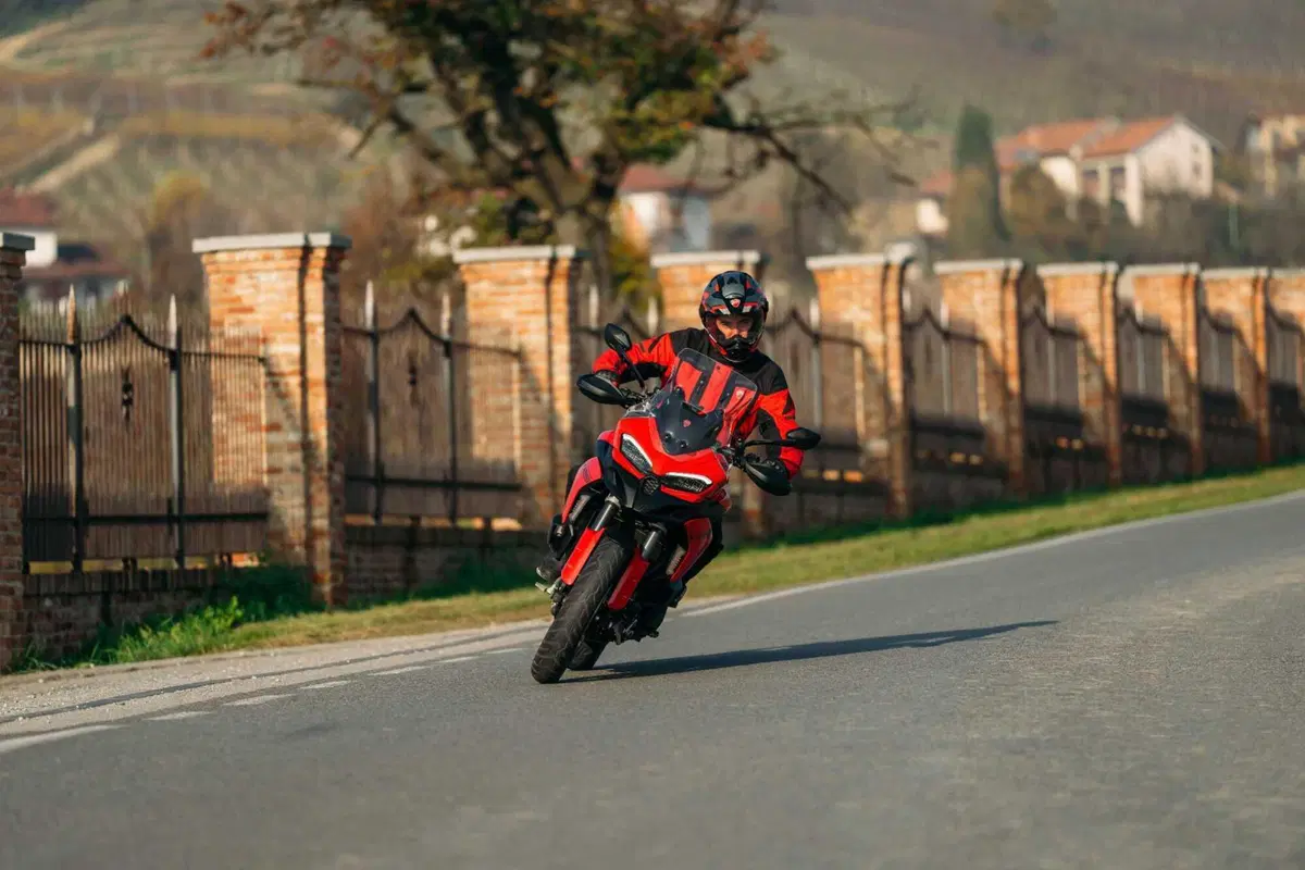 Ducati Multistrada V2 2025: tutta nuova e più leggera di 18 kg [VIDEO] (10)