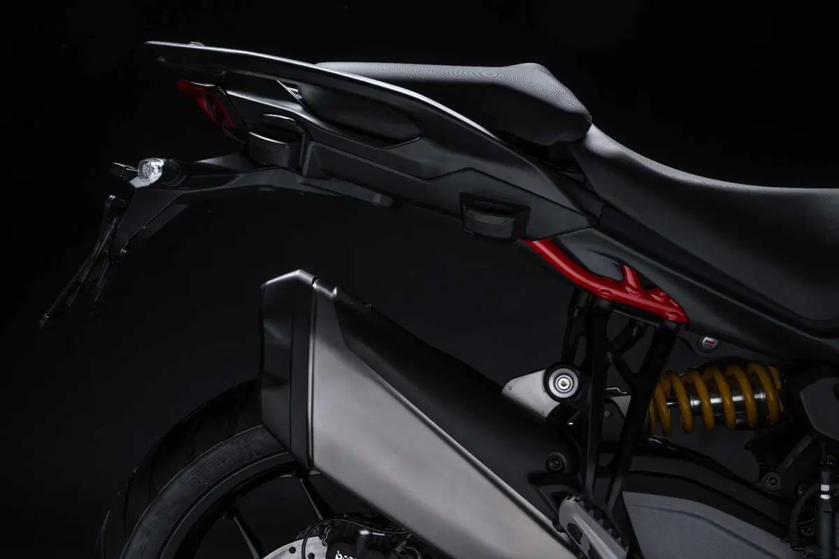 Ducati Multistrada V2 2025: tutta nuova e più leggera di 18 kg [VIDEO] (15)