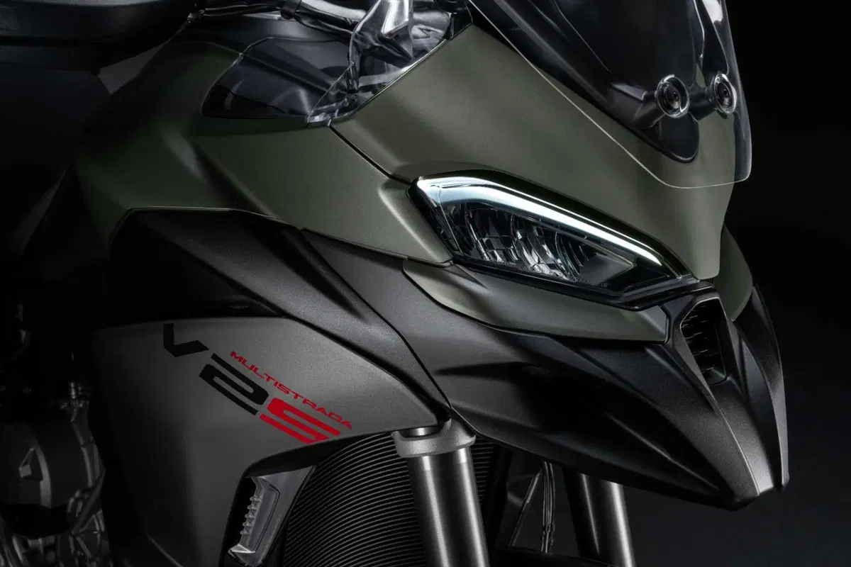 Ducati Multistrada V2 2025: tutta nuova e più leggera di 18 kg [VIDEO] (24)