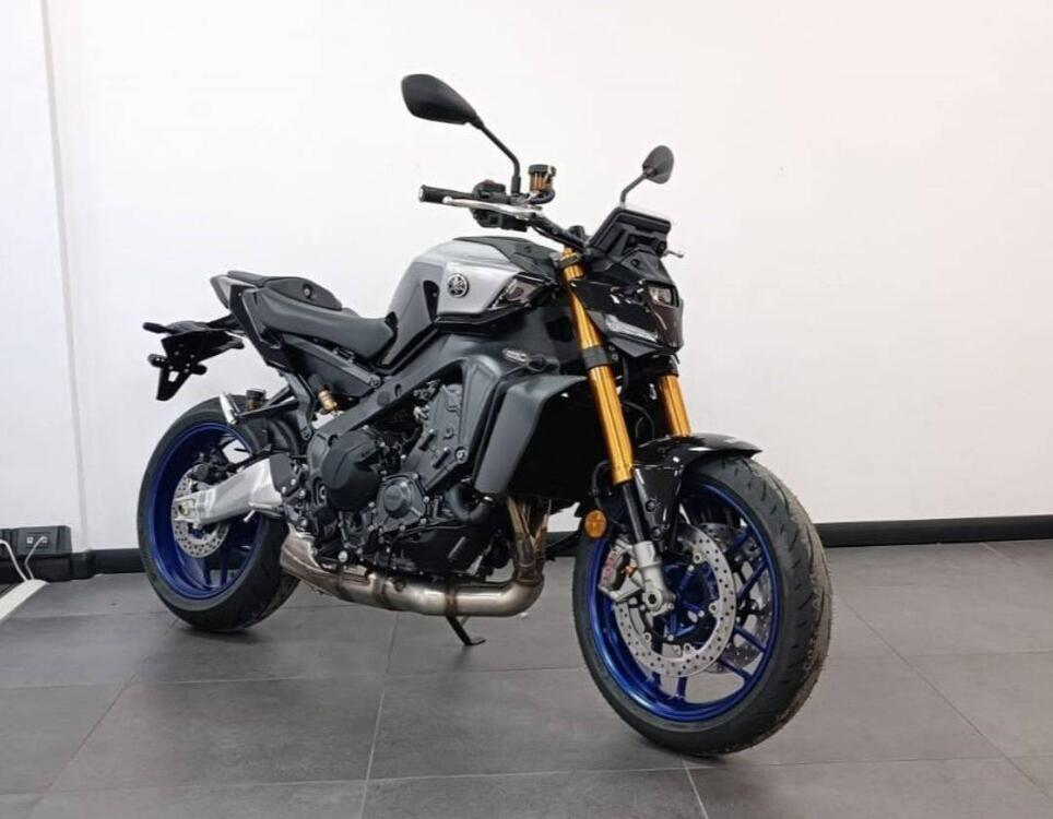 Yamaha MT-09 Y-AMT (2024 - 25)