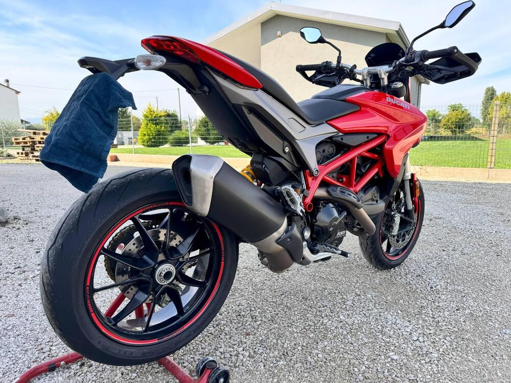 Ducati Hypermotard 939 (2016 - 18) (5)