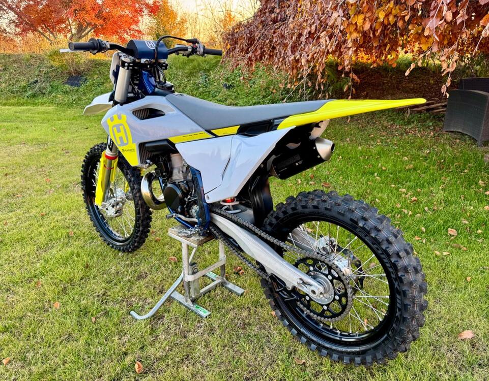 Husqvarna TC 250 (2023) (5)