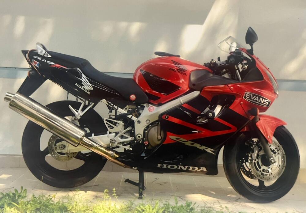 Honda CBR 600 F (2001 - 06) (3)