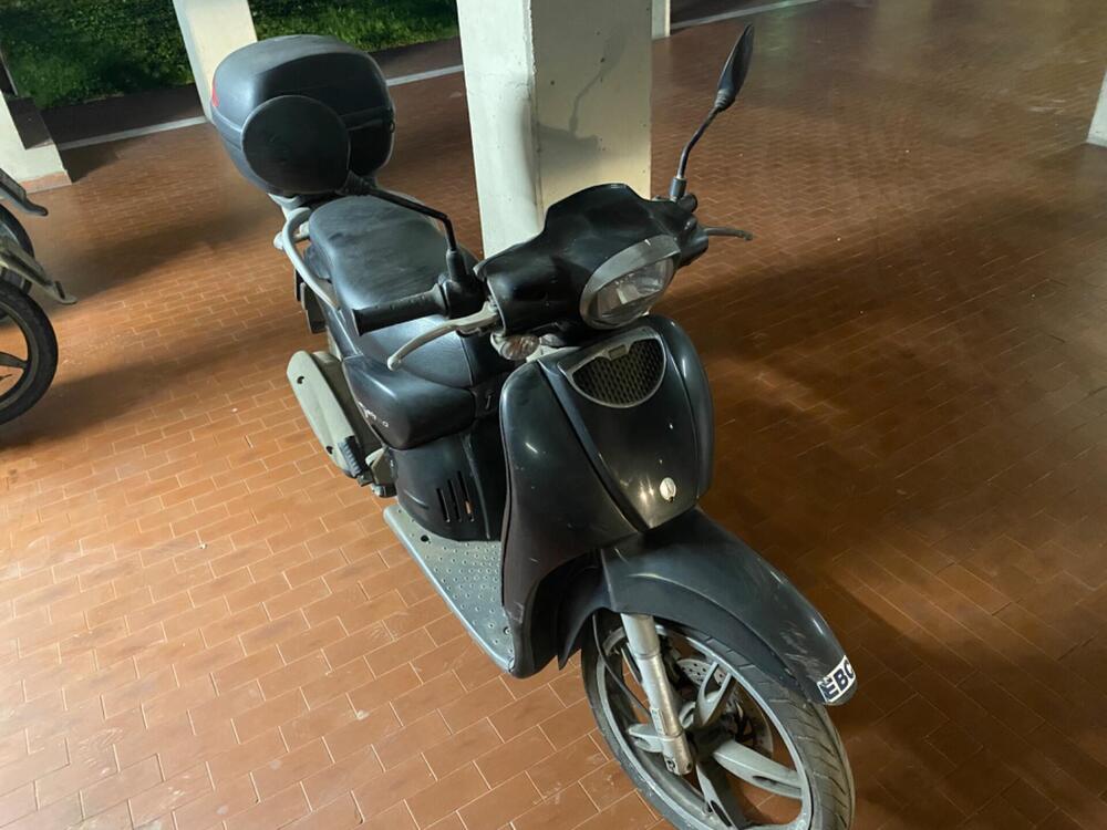 Aprilia Scarabeo 50 (2007 - 08) (3)