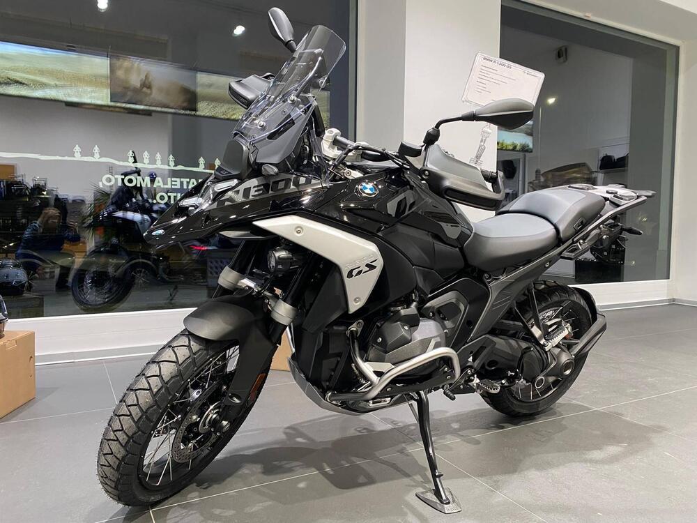 Bmw R 1300 GS Triple Black (2023 - 25) (2)