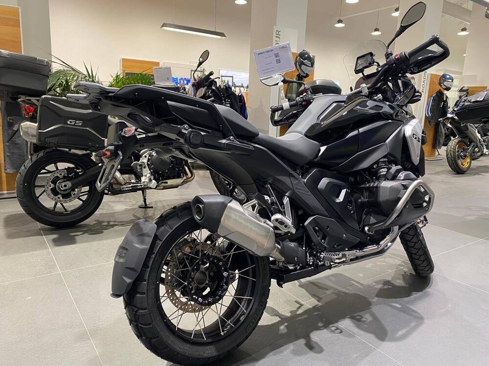 Bmw R 1300 GS Triple Black (2023 - 25) (4)