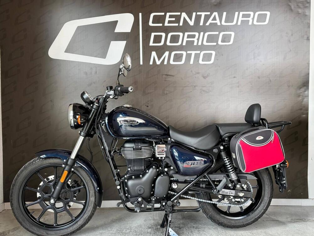 Royal Enfield Meteor 350 Stellar (2021 - 24) (2)