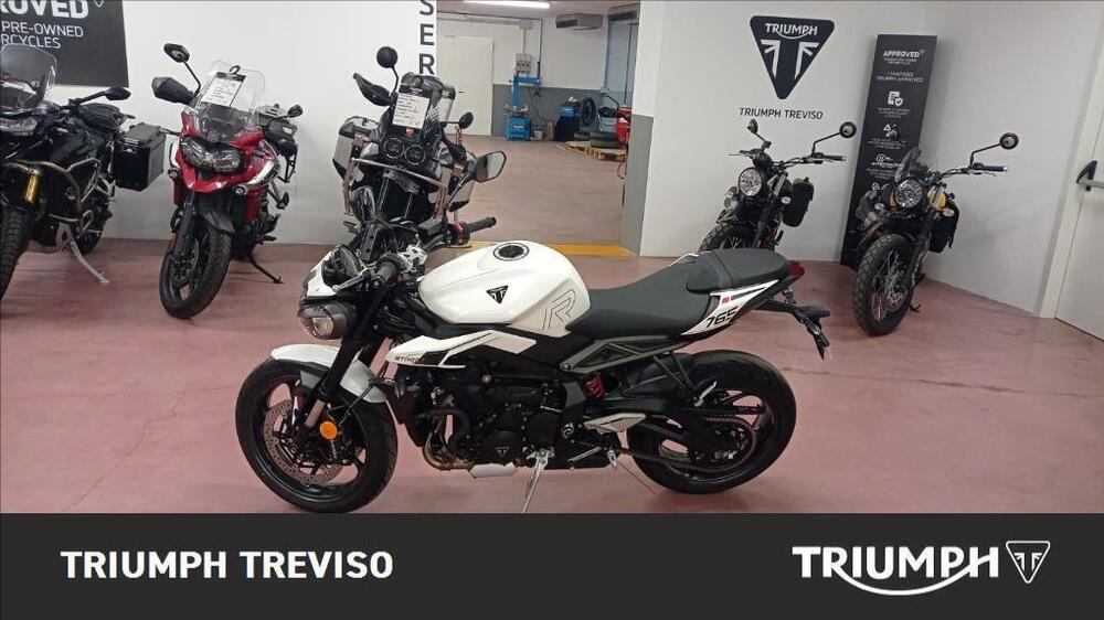 Triumph Street Triple R (2020 - 23) (3)