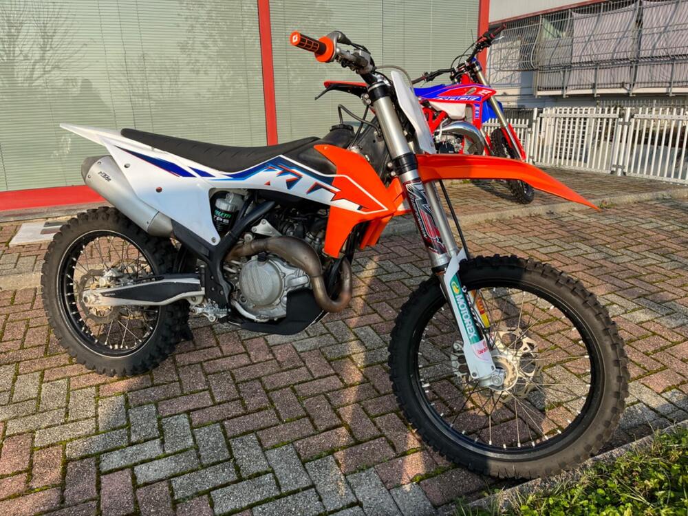 KTM 450 SX-F (2019) (2)