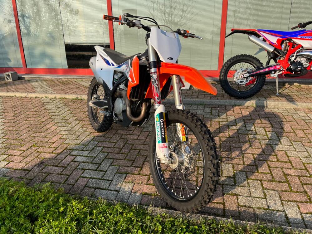 KTM 450 SX-F (2019) (4)