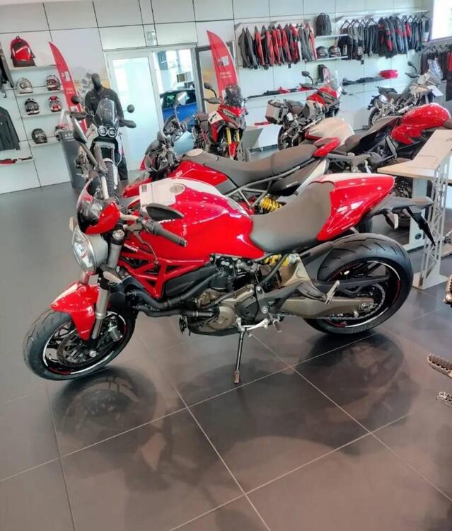 Ducati Monster 821 Stripe ABS (2015 - 17)