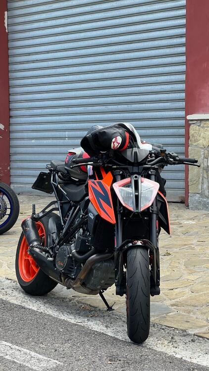 KTM 1290 Super Duke R (2019)