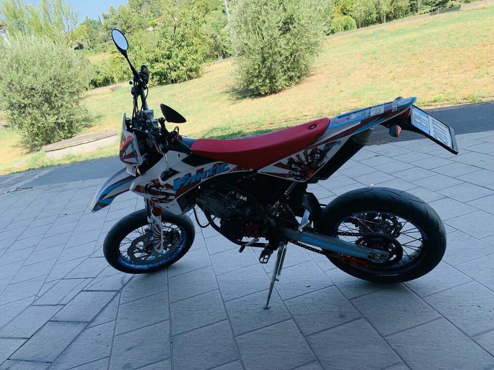 Fantic Motor Motard 125 Casa 4t (2019) (3)