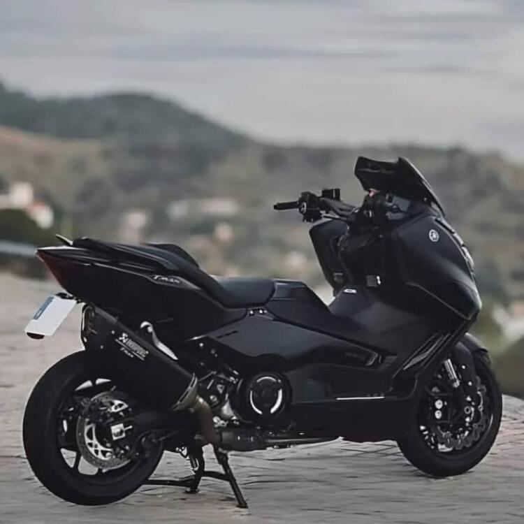 Yamaha T-Max 560 Tech Max (2022 - 24)