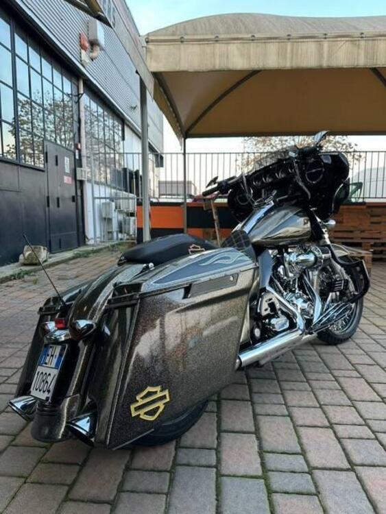 Harley-Davidson 1690 Street Glide Special (2014 - 16) - FLHX (3)