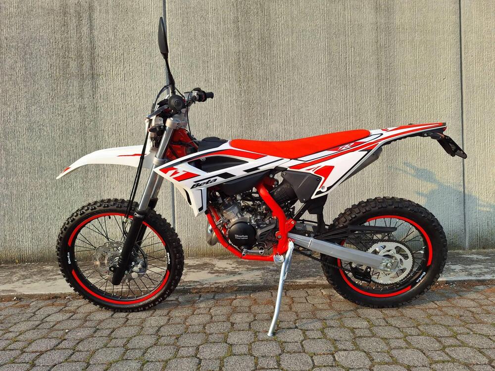 Betamotor RR 50 Enduro Sport (2021 - 25) (2)